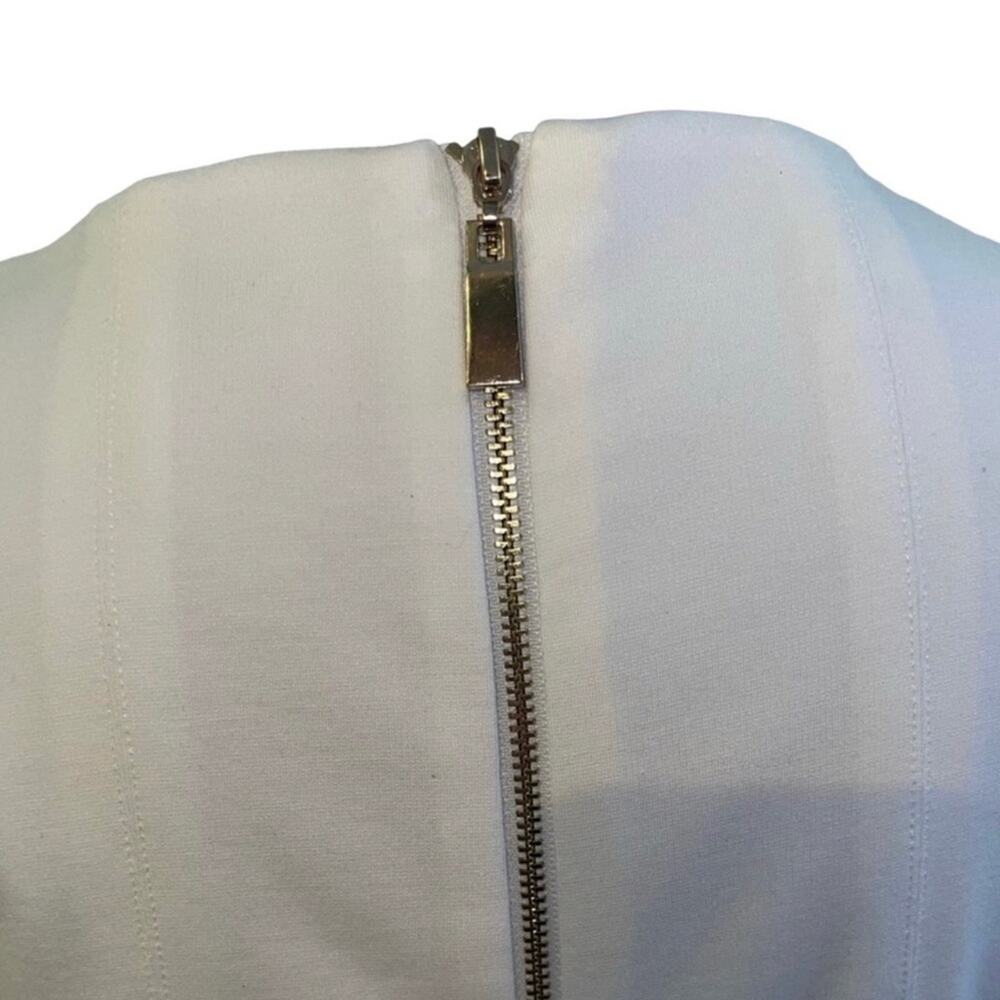 NWT! Vince Camuto Light Cream Shift Dress with Beautiful Neckline - Size 6 - Picture 6 of 8